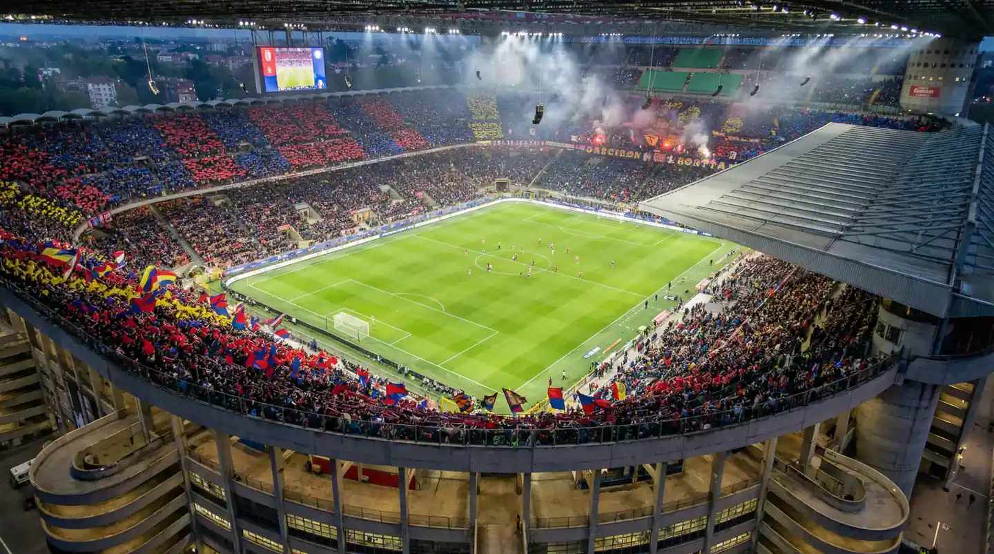 Stadio italiano gremito di tifosi